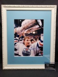 Edmonton Oilers Wayne Gretzy Framed 16 x 20 Photo 11 x 14 signed w COA