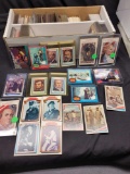 Mixed lot of trading cards. Star wars, Star Trek, President, Elvis, soccer