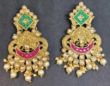 Deco Earrings beautiful set stunning red and green color stones