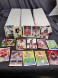 Football and baseball cards 90,S- 2000