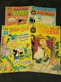4 Richie Rich comic books