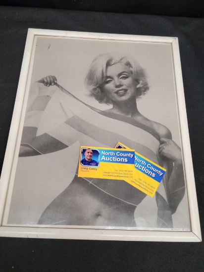 Framed Photo print Topless Marilyn Monroe
