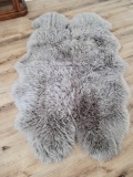 Windward 100% Sheepskin rug from Australia and New Zealand
