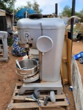 Hobart H600 Commercial 60-Quart Dough Mixer w/ Attachments