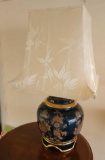 Ceramic Lamp w Shade