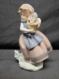 Lladro porcelain Girl w Flowerpot