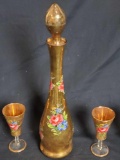Unique decanter with 6 matching glasses
