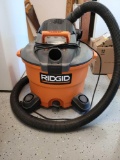 Ridgid Shop blower vac 12 gallon