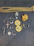 deco jewelry lot Rings, Bracelets, earrings.