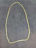 14kt Yellow gold chain like new conditions heavy 6.29g pure gold not scrap designer