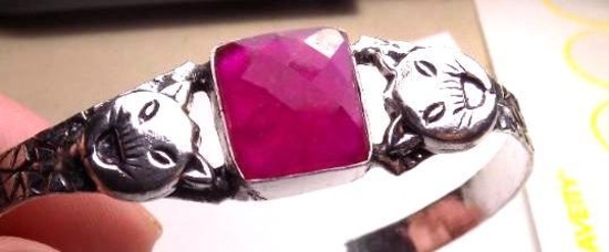 Bengal bracelet with 5++ ct earth mined pink ruby huge stone new designer peice 925 sterling