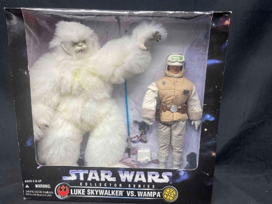 Wampa and Luke Skywalker Hoth Gear 12 inch Action Figures Collector Series