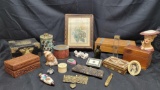 Vintage boxes glass case figures Powder tin