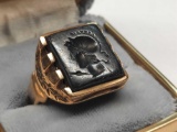 10kt ring with Roman head cut black stone ring size 9 1/2