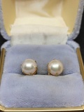 set of 14kt pearl earrings 2.12 grams