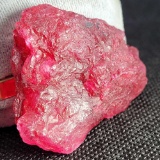 Raw uncut deep red Ruby gemstone 104.52ct