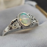 beautiful silver 925 ring with stunning opal gemstone New