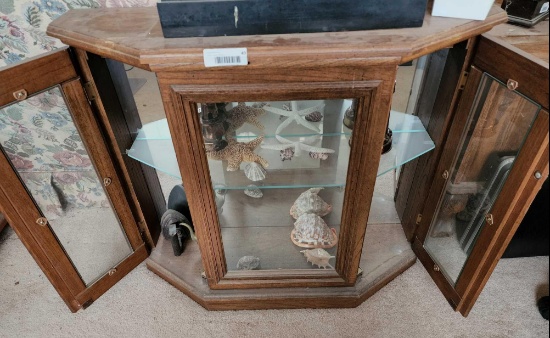 small display table case with contents