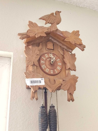 Poppo cuckoo clock carved wooden