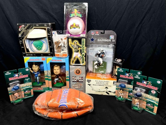 Sports Collectibles. Bobbleheads, Headliners, Figures, TOPPS Stadium more