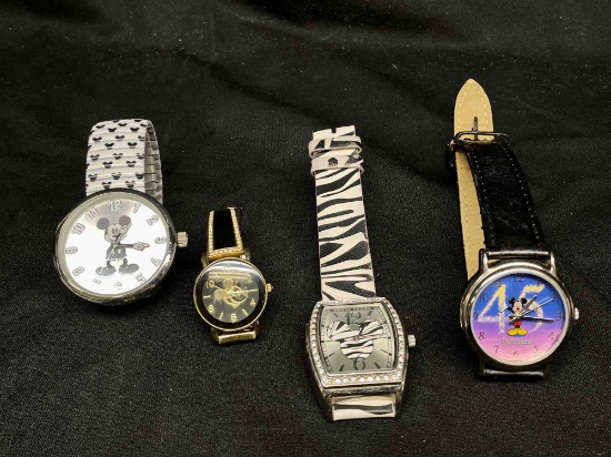Mickey Disney Parks Collectibles Wristwatches Accutime DLR Zebra 45 Years