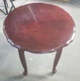 Small Vintage Round Mahogany Table w/ Beveled Edges