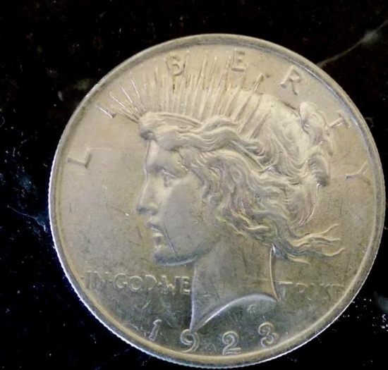 Peace Silver Dollar 1923 Frosty unc Nice Luster