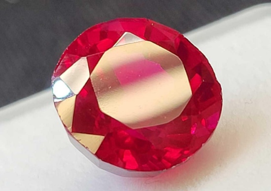 Stunning 9.42ct Round Cut Red Ruby Gemstone Beautiful
