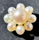 2.7ct Flower of Pearls