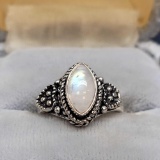 Beautiful Silver 925 ring with Moonstone Gemstone