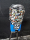 Beaver Vintage Candy Machine Full Of Polished Stones And Quarters