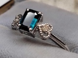 1 1/2Ct Blue Sapphire 2 Diamond Heart Ring 14k White Gold New Beautiful Jewelry
