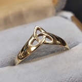 14kt Yellow Gold Friendship Ring Like New Tested 14 Kt Pure 1.84 Grams
