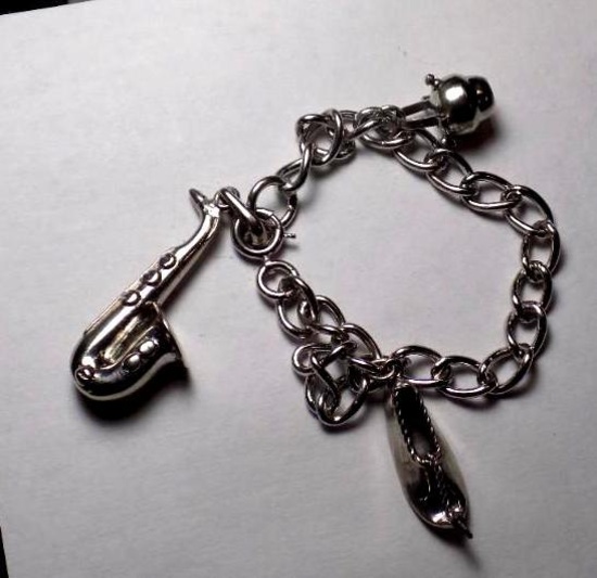 Sterling 925 Charm Bracelet Designer High End Piece Heavy 23+ Grams Like New