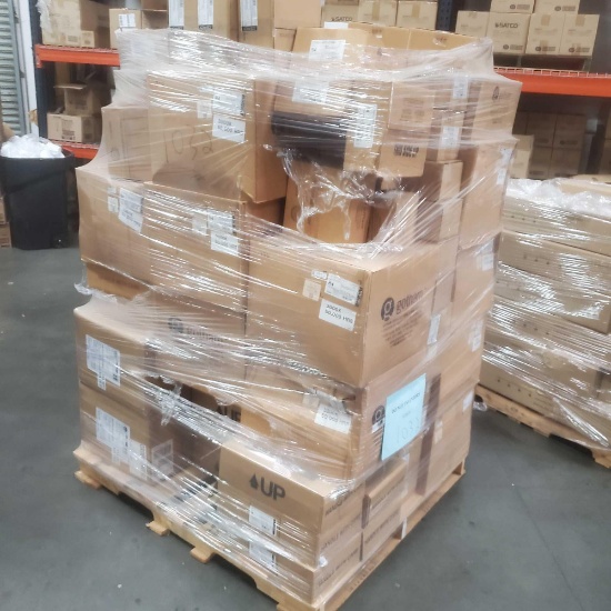 Pallet of misc. recessed lighting