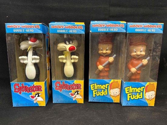 Funko Loony Tunes Wacky Wobbler Bobble Heads 2 of each. MIB