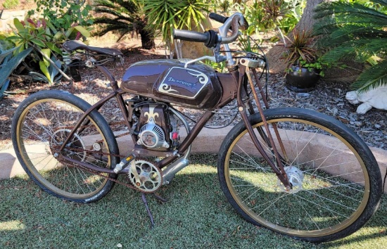 Derringer Cycles Bespoke Motorized Bicycle 49cc engine and pedals. Does not start.