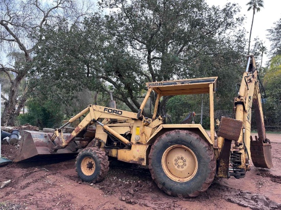 FORD 755b BACKHOE - LOADER-Operating condition Condition! See Video!