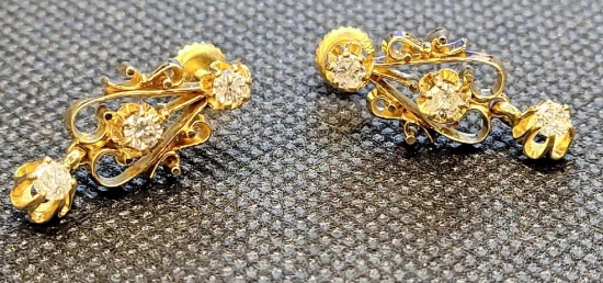 3 DIAMOND 14 kt GOLD beautiful Earrings