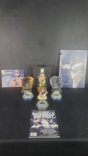 Tony Gwynn memorabilia Padres decor pins 2015 calendar/schedule