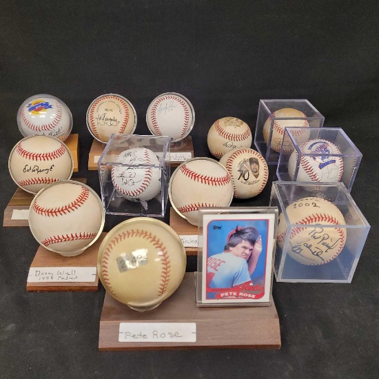 (13) Baseballs commemorative and signed