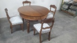 Vintage Wood table and 4 chairs
