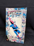 DC Comics Superman Schylling Daily Planet carousel wind up tin toy MIB