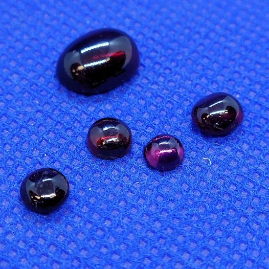 (5) Rhodolite violet color gemstone 8.3 cts