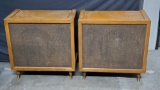 2 vintage wood speakers