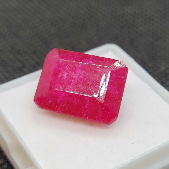 Emerald Cut Deep pink Ruby gemstone 10.22ct