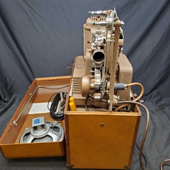 Ampro Compact 16mm projector p