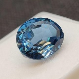 Oval cut blue Topaz gemstone 6.65ct