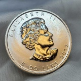 1 Troy Oz .999 fine silver Canadian 5 dollars round coin