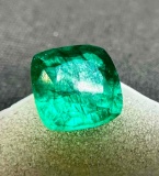 Stunning 3.9ct Square Cut Emerald Gemstone